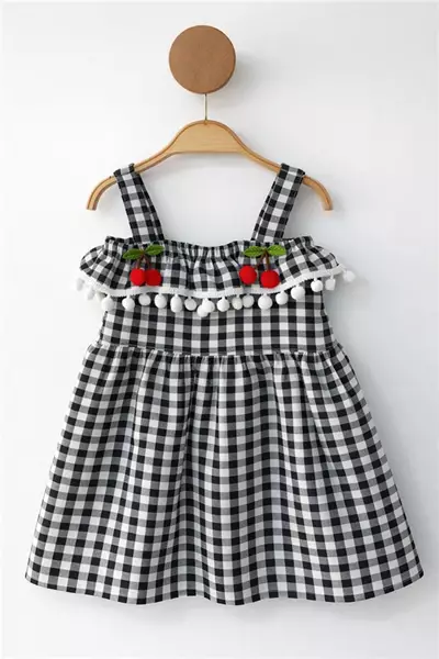 /resimler/cacheweb/urunler/1-4-yas-kareli-kiraz-detayli-kiz-elbise-siyah1_177558.webp?v=639110945666707914