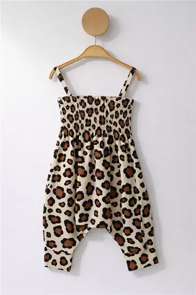 /resimler/cacheweb/urunler/2-3-4-5-yas-gipeli-ip-askili-kiz-cocuk-tulum-leoparli-bej1_179887.webp?v=639117859177659616