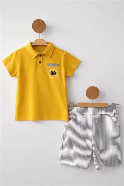 /resimler/cacheweb/urunler/2-5-yas-yazlik-erkek-cocuk-takim-1086-sari1_175790.webp?v=639093512404032332