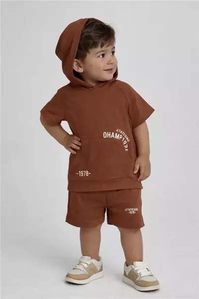 /resimler/cacheweb/urunler/2-5-yas-yazlik-erkek-cocuk-takim-4624-kahverengi1_175797.webp?v=639093525592941192