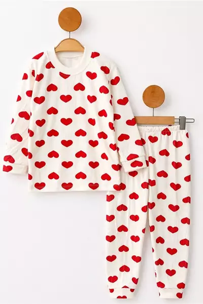 /resimler/cacheweb/urunler/3-6-yas-kalp-desenli-cocuk-pijama-takim-kirmizi1_180216.webp?v=639124728470715469