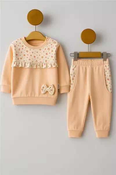 /resimler/cacheweb/urunler/baby_can_3-6-9-12_ay_penye_kiz_bebek_takim_citir_cicekli_somon1_168798.webp?v=639002060831899180