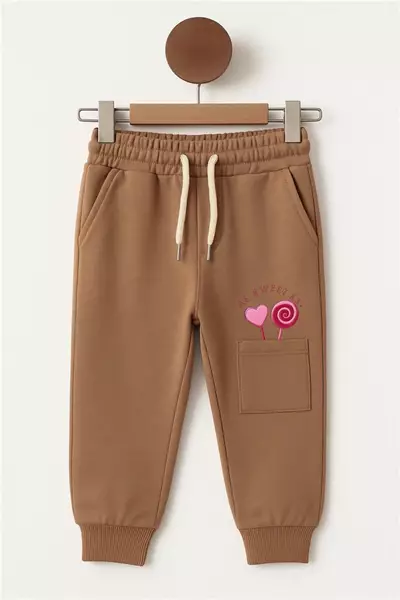 /resimler/cacheweb/urunler/bala_kids_1-4_yas_penye_pantolon_sweet_cepli_kahverengi1_167262.webp?v=638993355829731639
