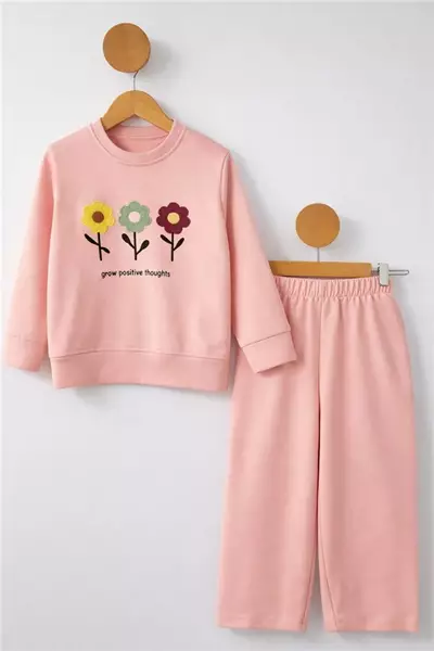 /resimler/cacheweb/urunler/cmk_3-10_yas_cicek_detayli_penye_kiz_cocuk_takim_somon1_173240.webp?v=639059131708552168