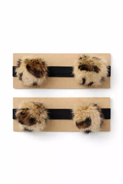 /resimler/cacheweb/urunler/leopar_ponponlu_sac_bandi1_173561.webp?v=639062505684433310