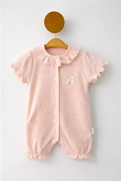 /resimler/cacheweb/urunler/mrt-baby-0-3-6-9-12-ay-kalpli-fiyonklu-yazlik-tulum-pudra1_177651.webp?v=639111804203880920