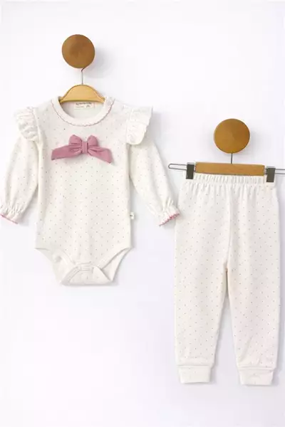 /resimler/cacheweb/urunler/mrt_baby_0-12_ay_puantiyeli_fiyonklu_bebek_takim_gul_kurusu1_172618.webp?v=639050457776224148