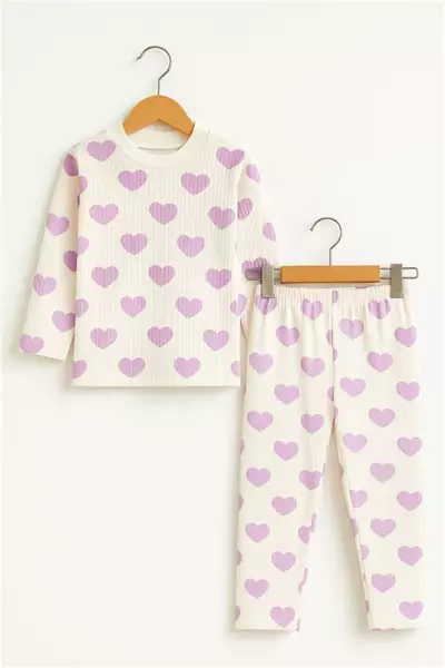 /resimler/cacheweb/urunler/ozlv-9-12-18-24-ay-kalp-baskili-bebek-pijama-takim-lila1_160349.webp?v=638879336833963309