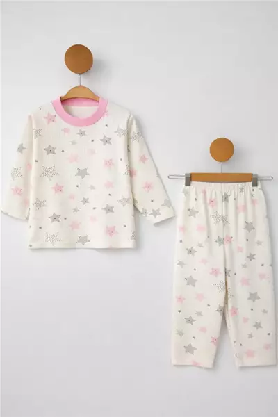 /resimler/cacheweb/urunler/ozlv-9-12-18-24-ay-yildiz-desenli-bebek-pijama-takim-pembe1_169926.webp?v=639022791743311272