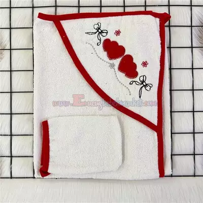 RANO_BABY_75X75_CM_BEBEK_BANYO_HAVLUSU_KALP_NAKISLI_KIRMIZI_BEYAZ1_128486.jpg
