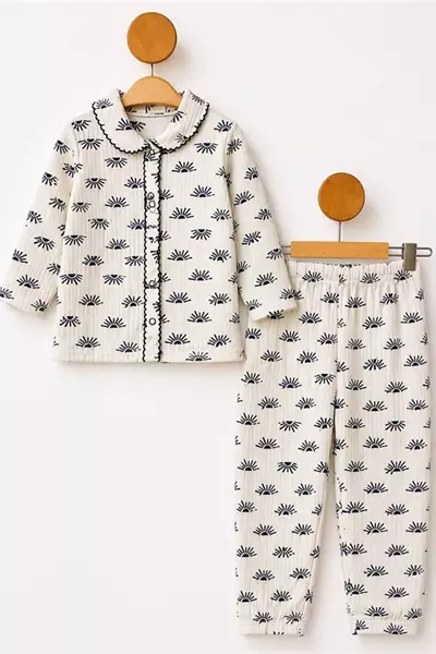 /resimler/cacheweb/urunler/zem-baby-gunes-baskili-3-6-ay-bebek-pijama-takim-lacivert1_180241.webp?v=639124774627722583